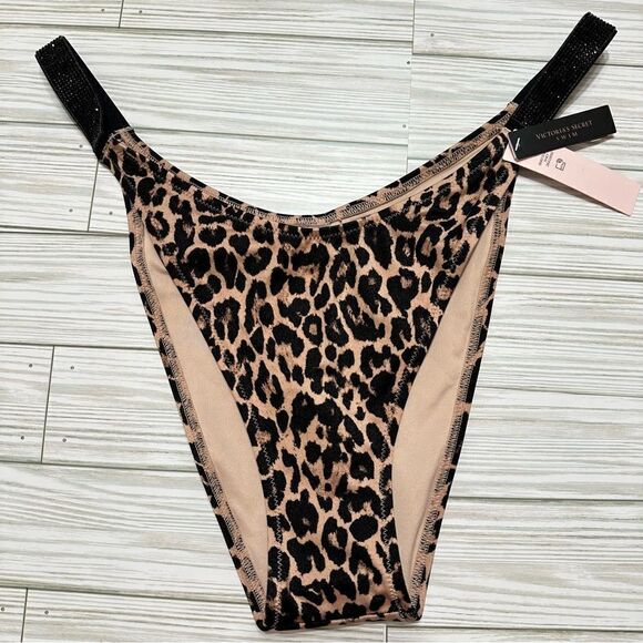 VICTORIA’S‎ SECRET SHINE STRAP ANIMAL PRINT BIKINI SWIMSUIT BOTTOM NWT XL - Picture 1 of 4